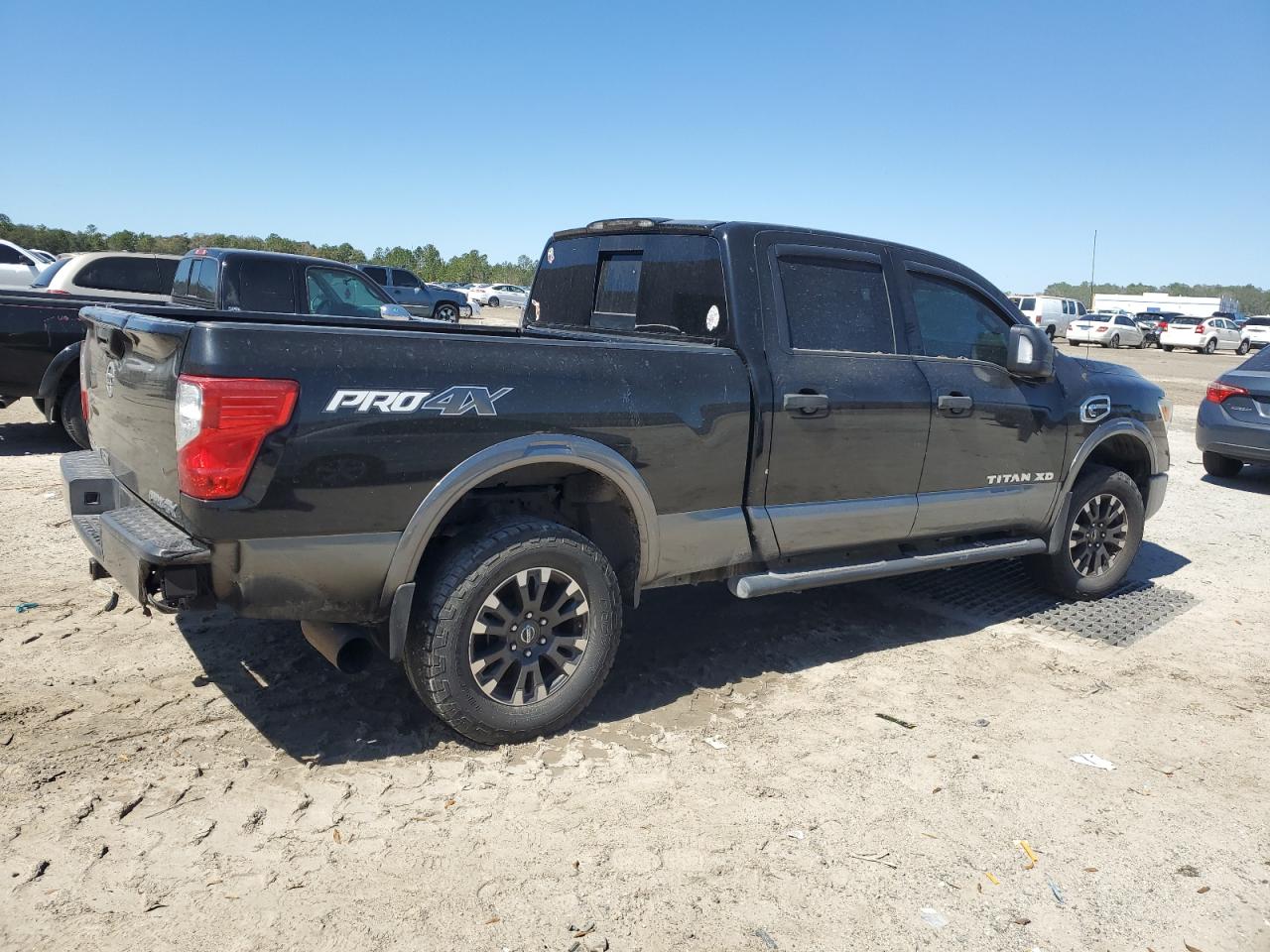 2017 Nissan Titan - Image 3