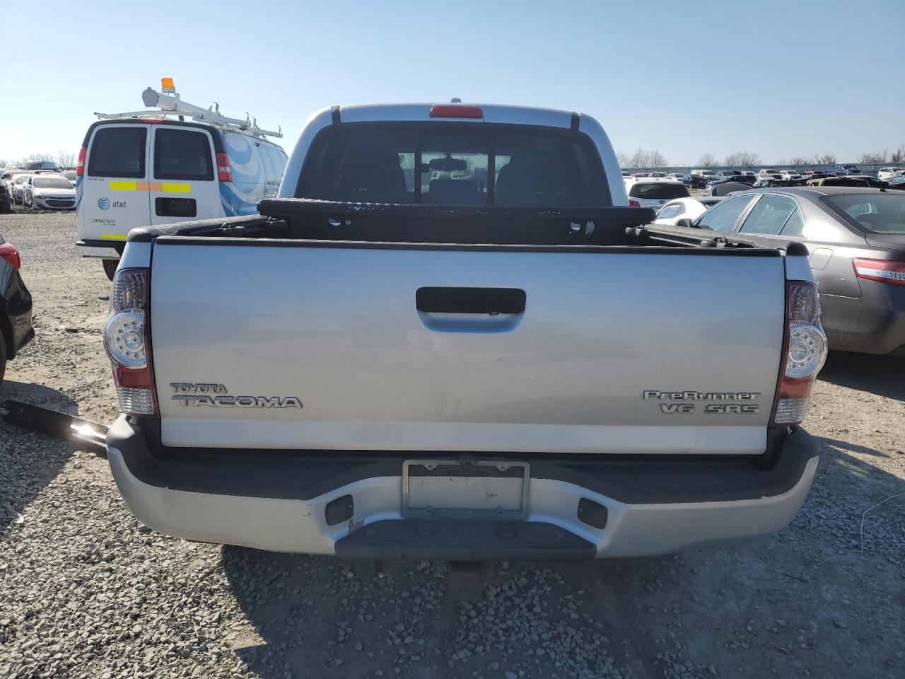 2010 Toyota Tacoma - Image 6