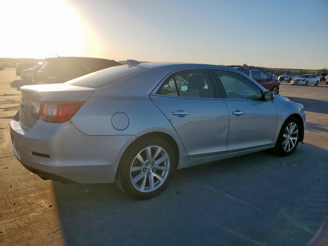1G11E5SA7GF162829 CHEVROLET MALIBU 2016