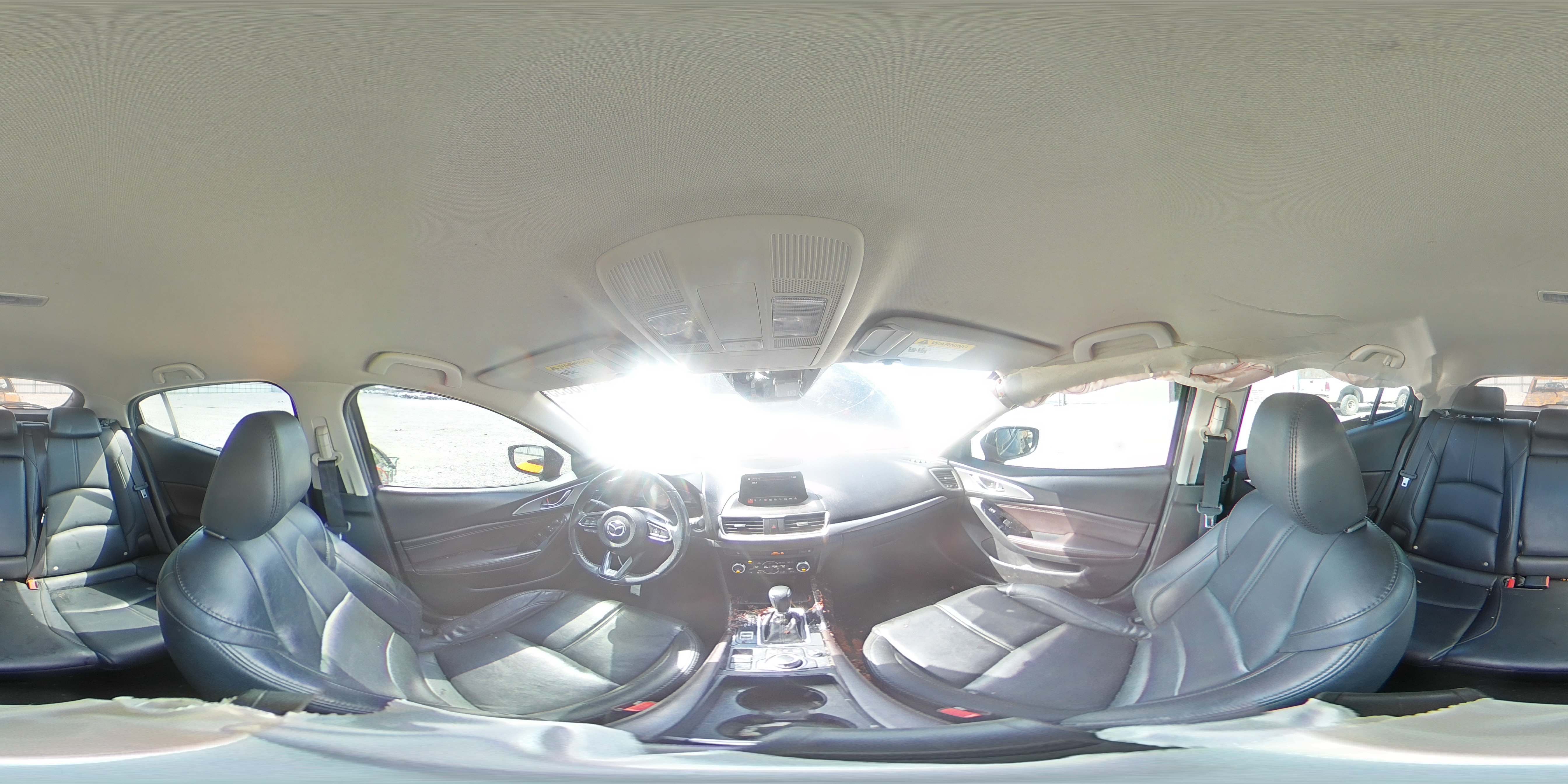 2018 Mazda 3 - Image 13