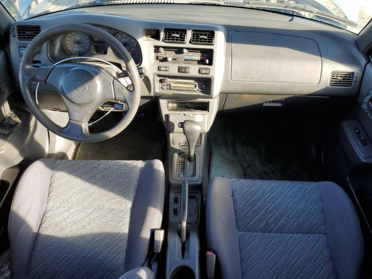 1999 Toyota RAV 4 - Image 8