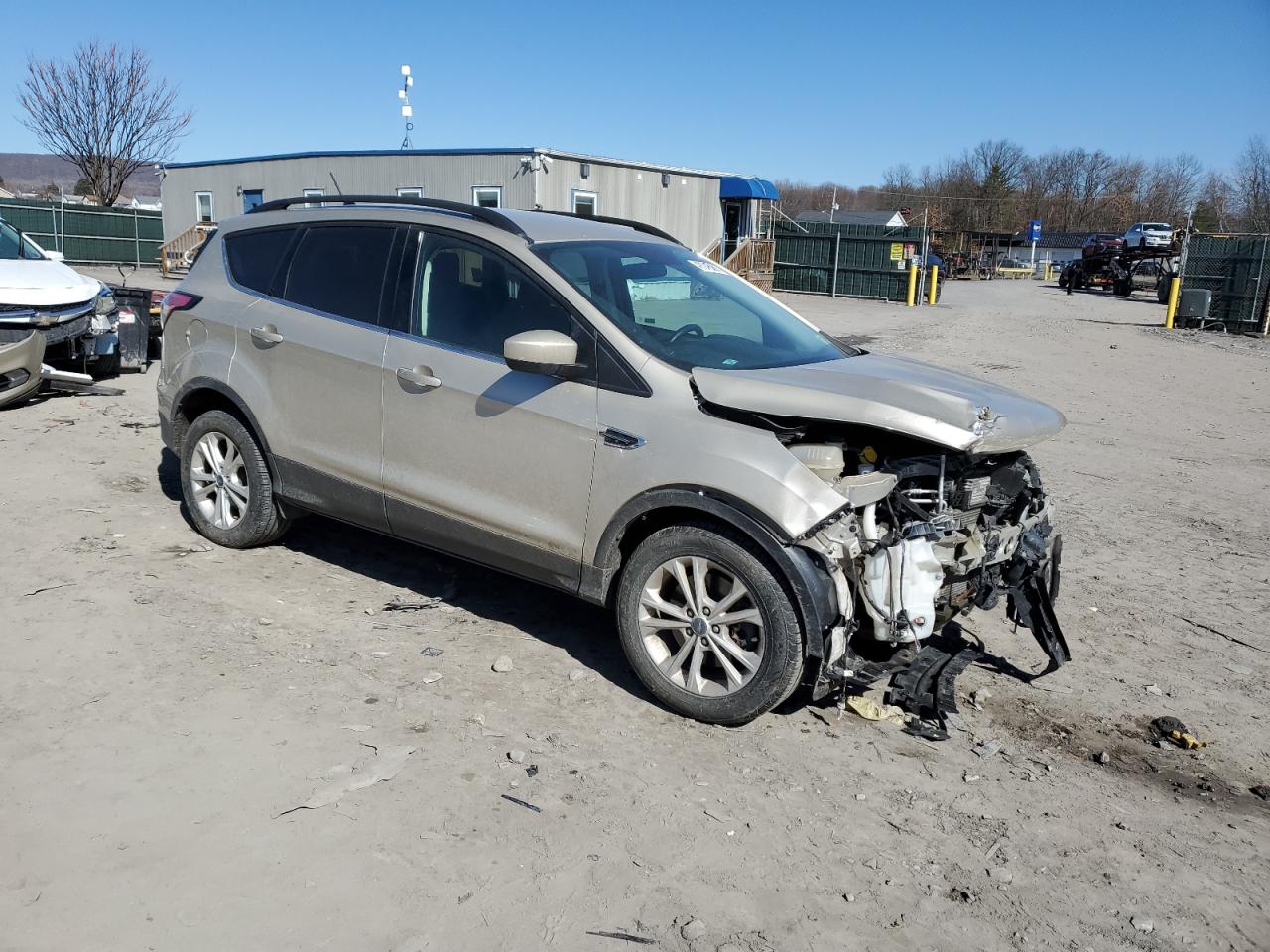 1FMCU9HDXJUA77834 FORD ESCAPE 2018