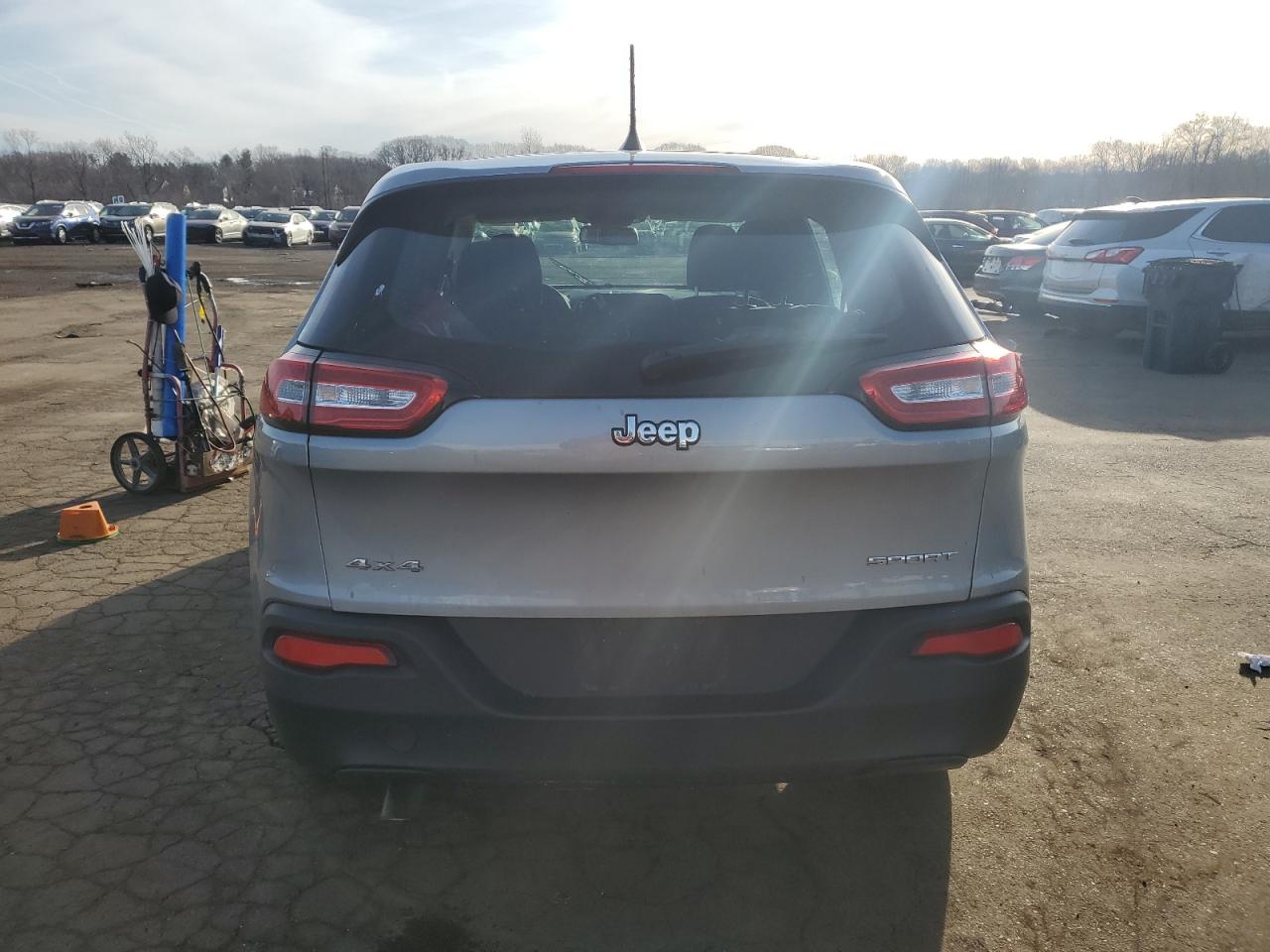 2016 Jeep Grand Cherokee - Image 6