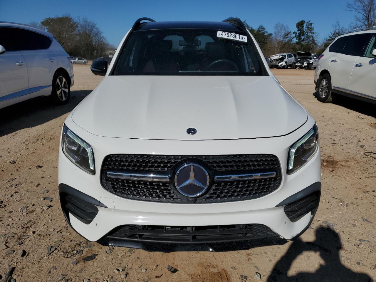 2021 Mercedes-Benz GLB - Image 5