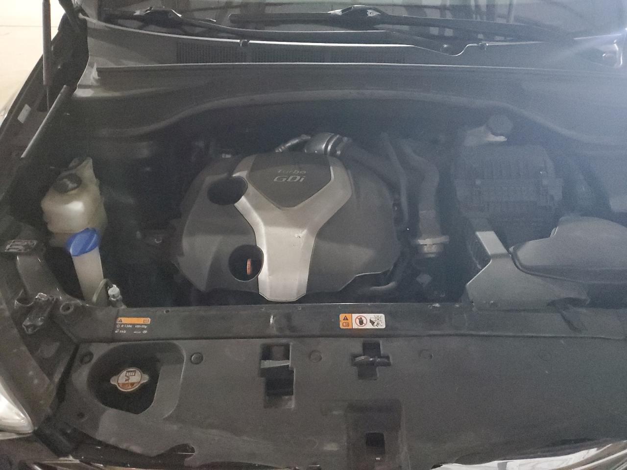 2013 Hyundai Santa Fe - Image 11