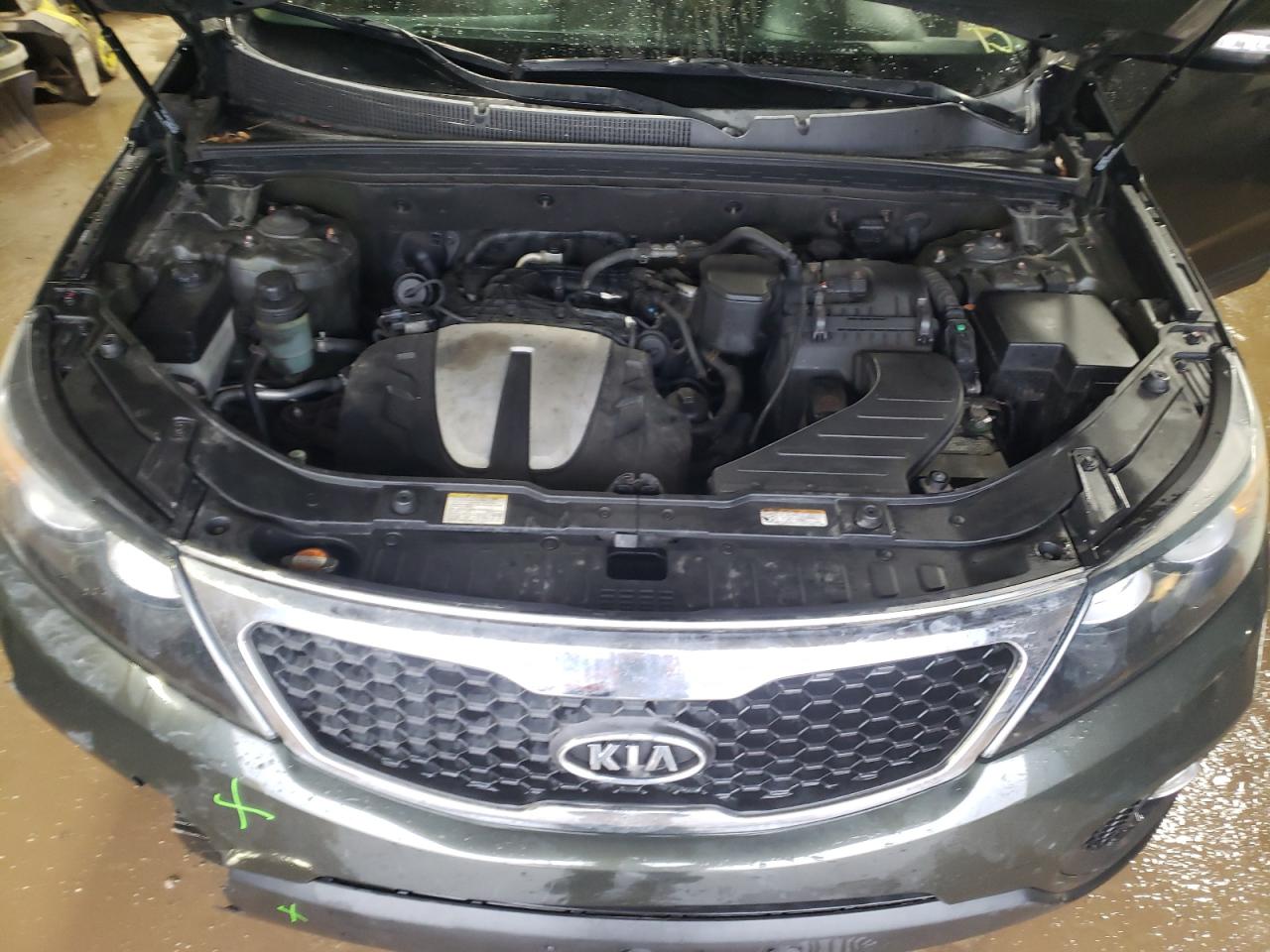 2012 Kia Sorento - Image 11