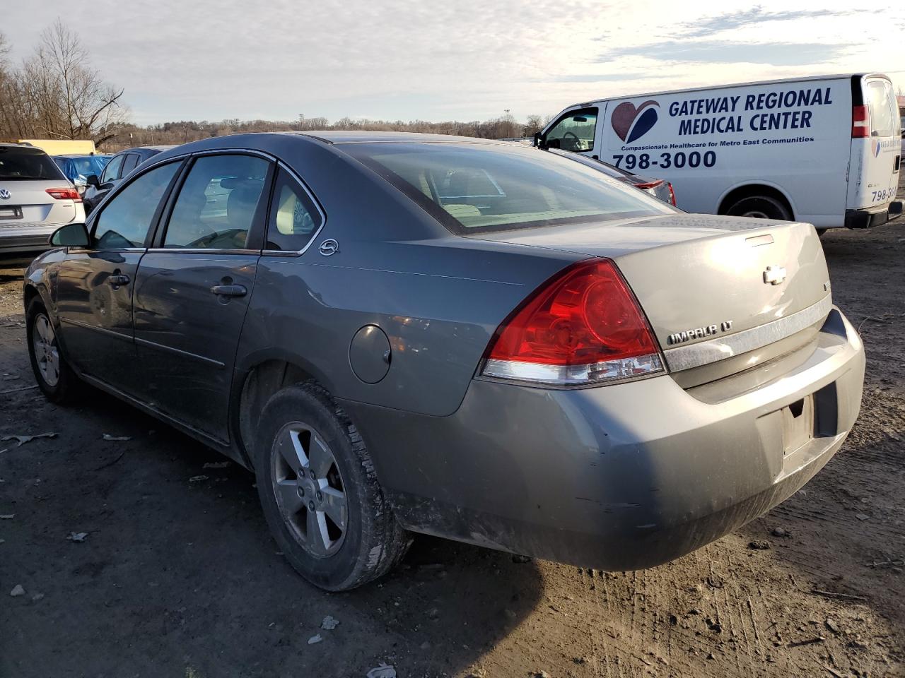 2007 Chevrolet Impala - Image 2