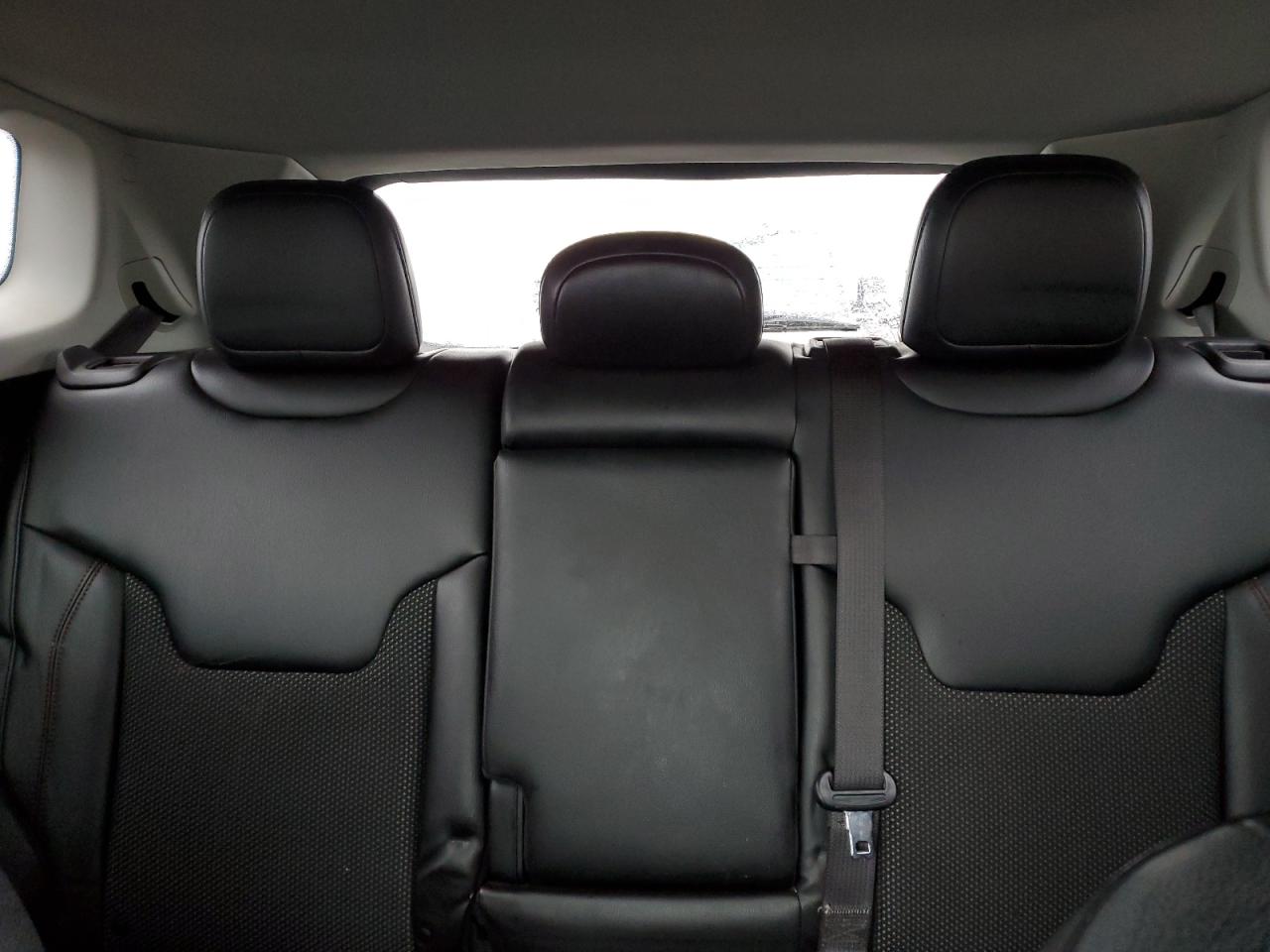 2021 Jeep Compass - Image 10
