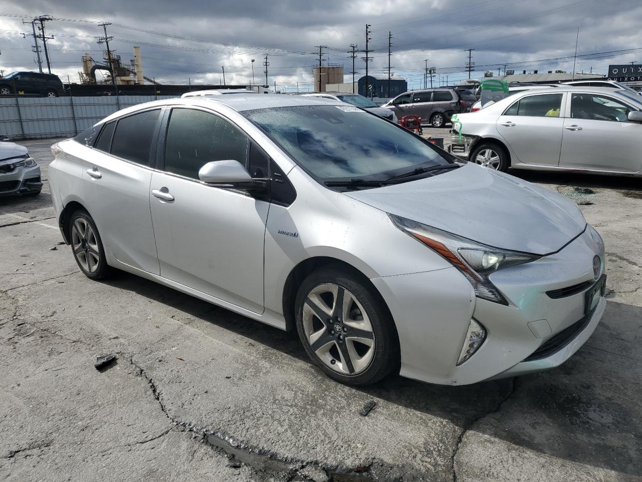 2016 Toyota Prius - Image 4