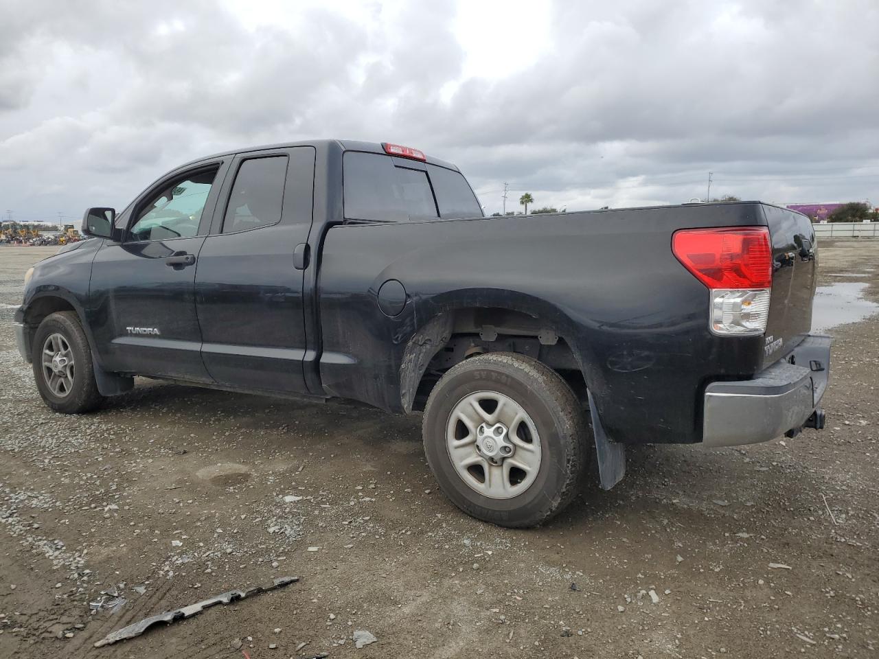 2013 Toyota Tundra - Image 2