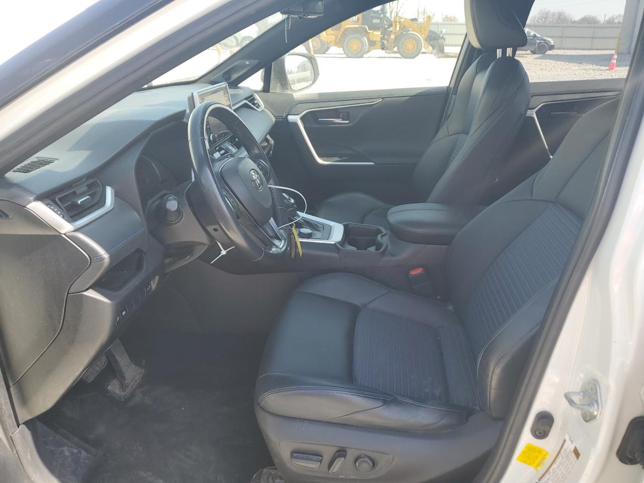 2019 Toyota RAV 4 - Image 7