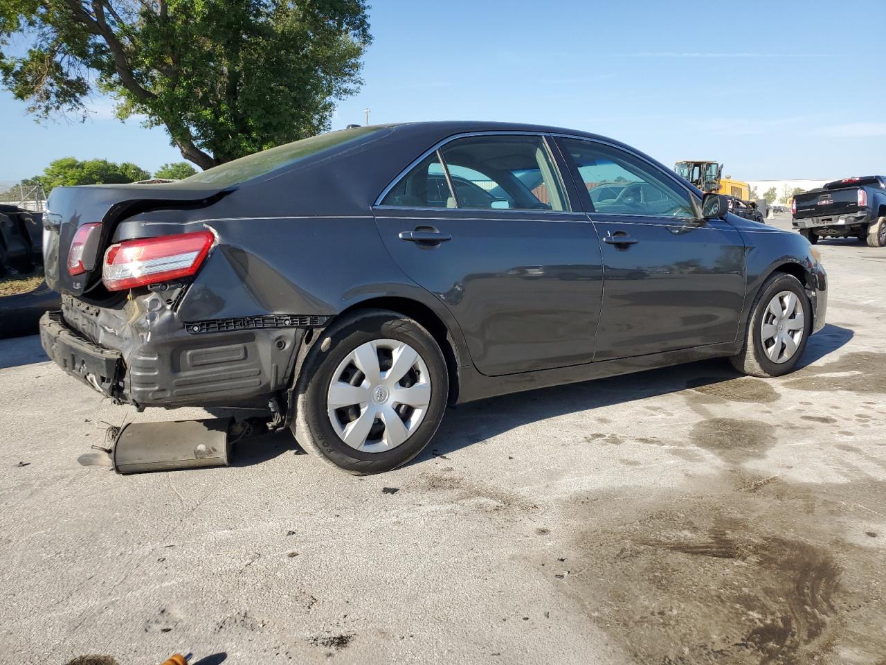 2010 Toyota Camry - Image 3
