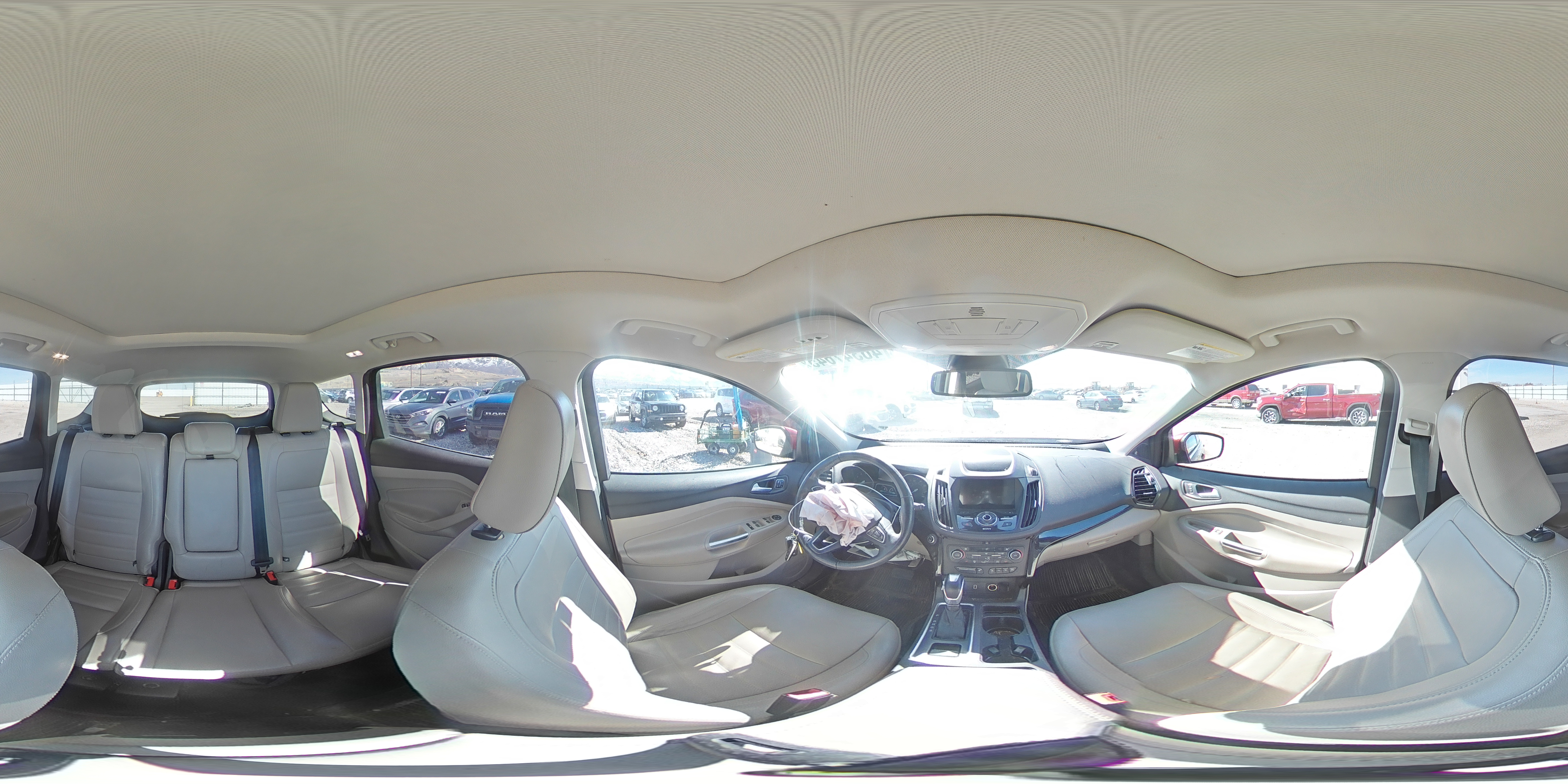 2019 Ford Escape - Image 14