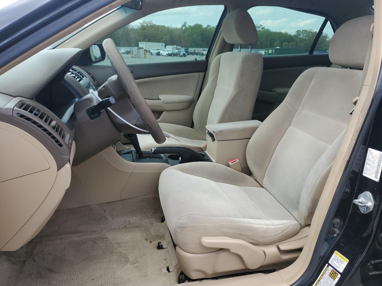 2005 Honda Accord - Image 7