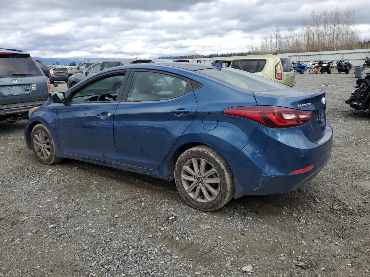 2014 Hyundai Elantra - Image 2
