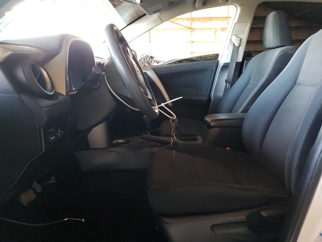 2014 Toyota RAV 4 - Image 7