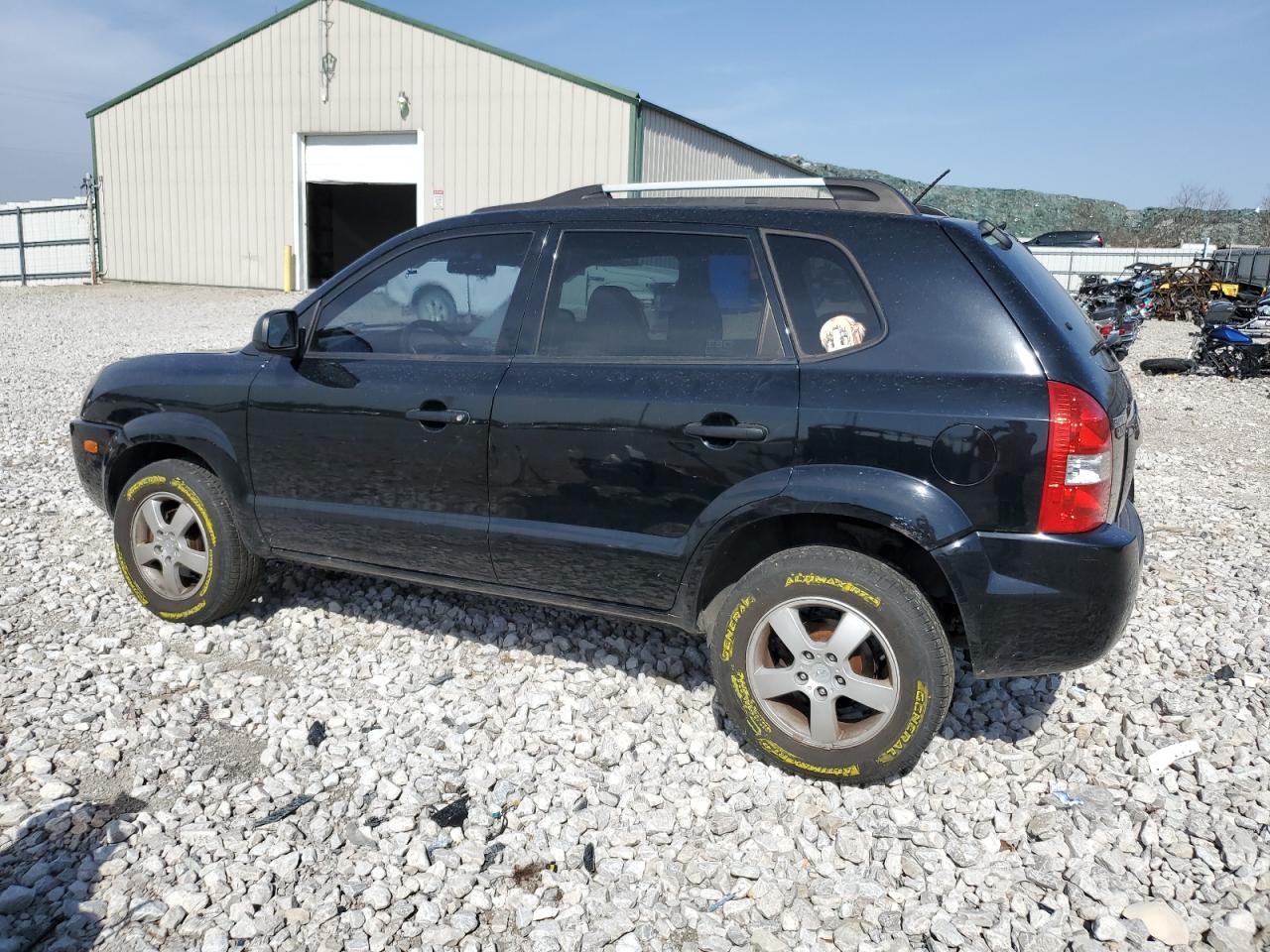 2008 Hyundai Tucson - Image 2