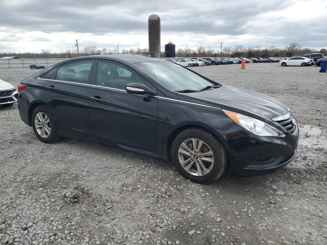 2014 Hyundai Sonata - Image 4