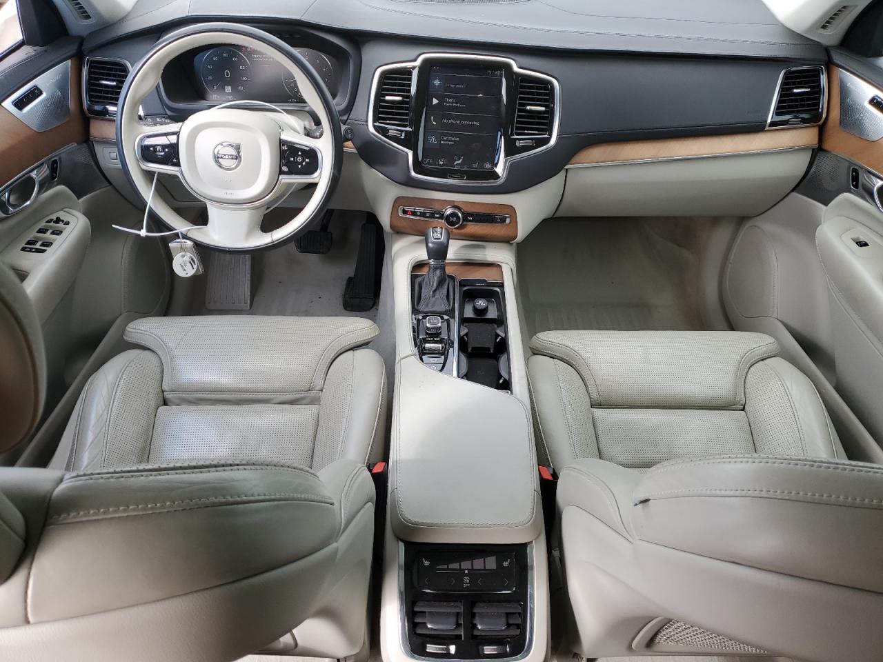2016 Volvo XC90 - Image 8
