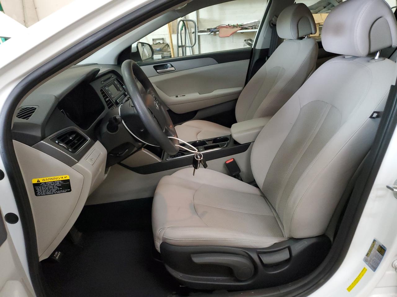 2017 Hyundai Sonata - Image 7