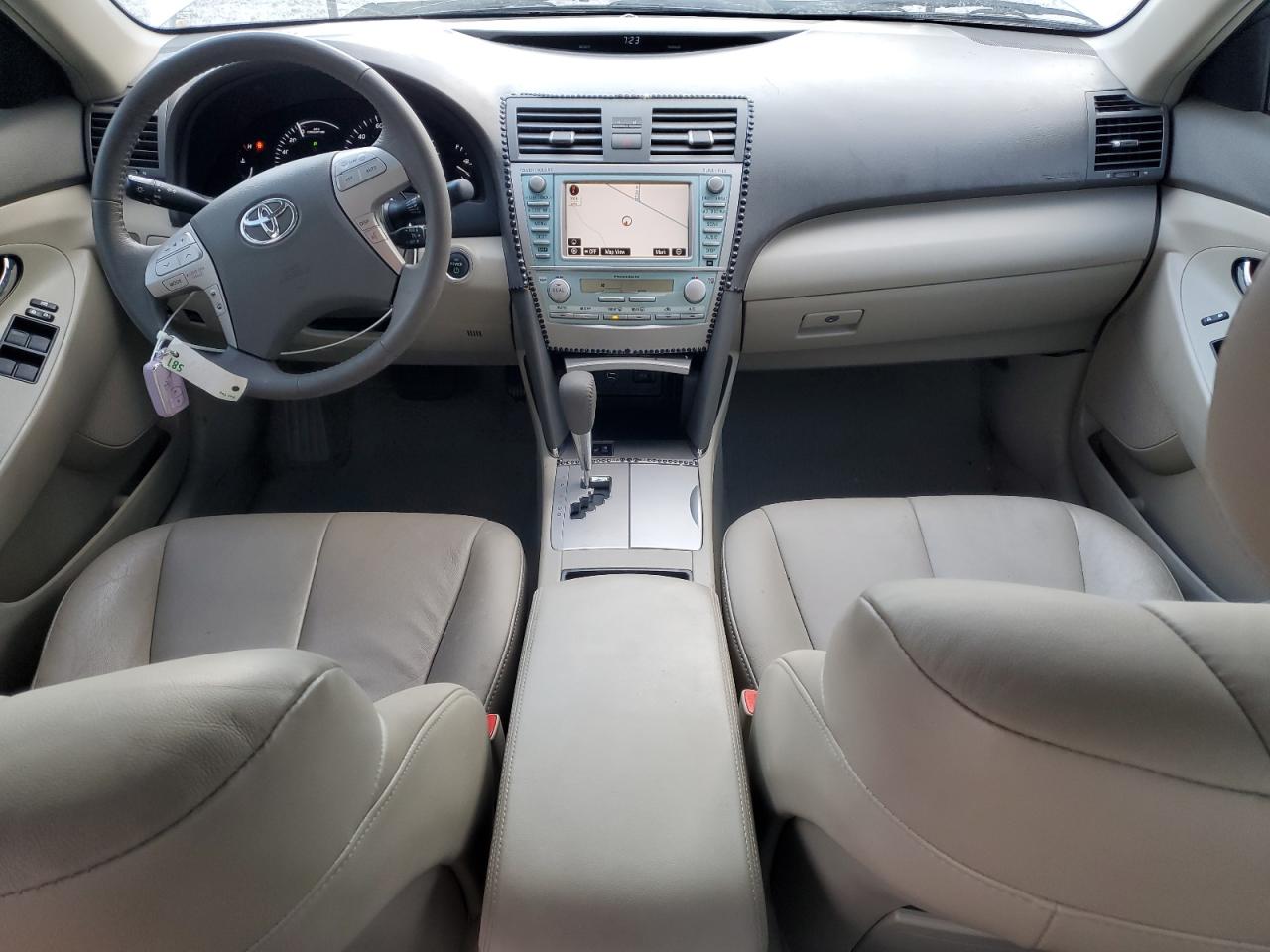 2009 Toyota Camry - Image 8