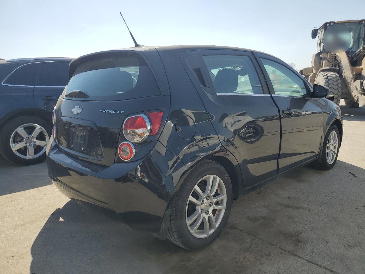 2012 Chevrolet Sonic - Image 3