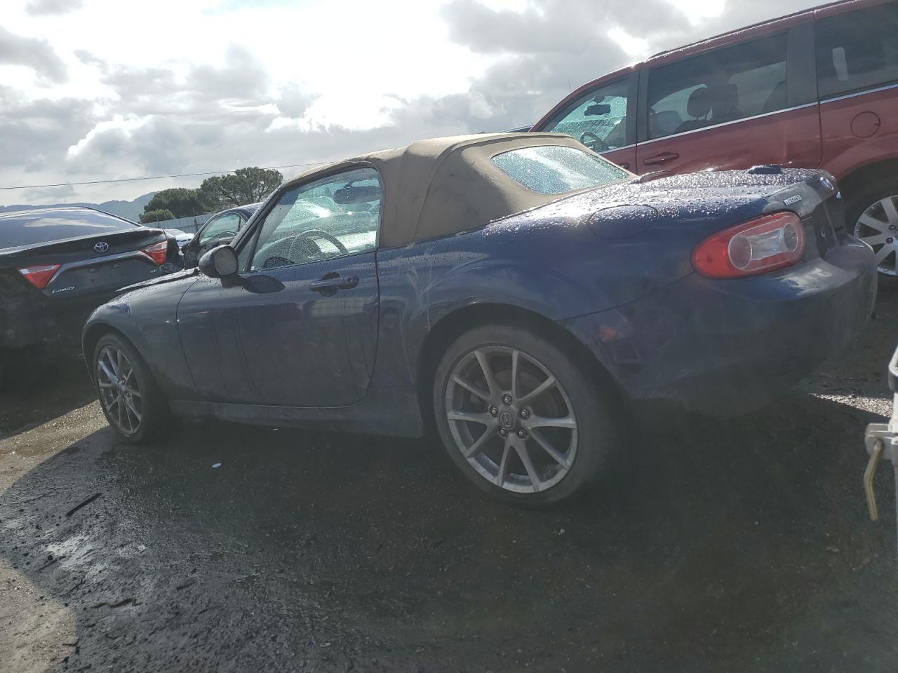 2009 Mazda MX-5 - Image 2
