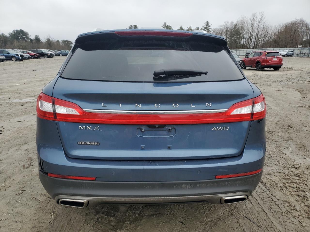 2018 Lincoln MKX - Image 6