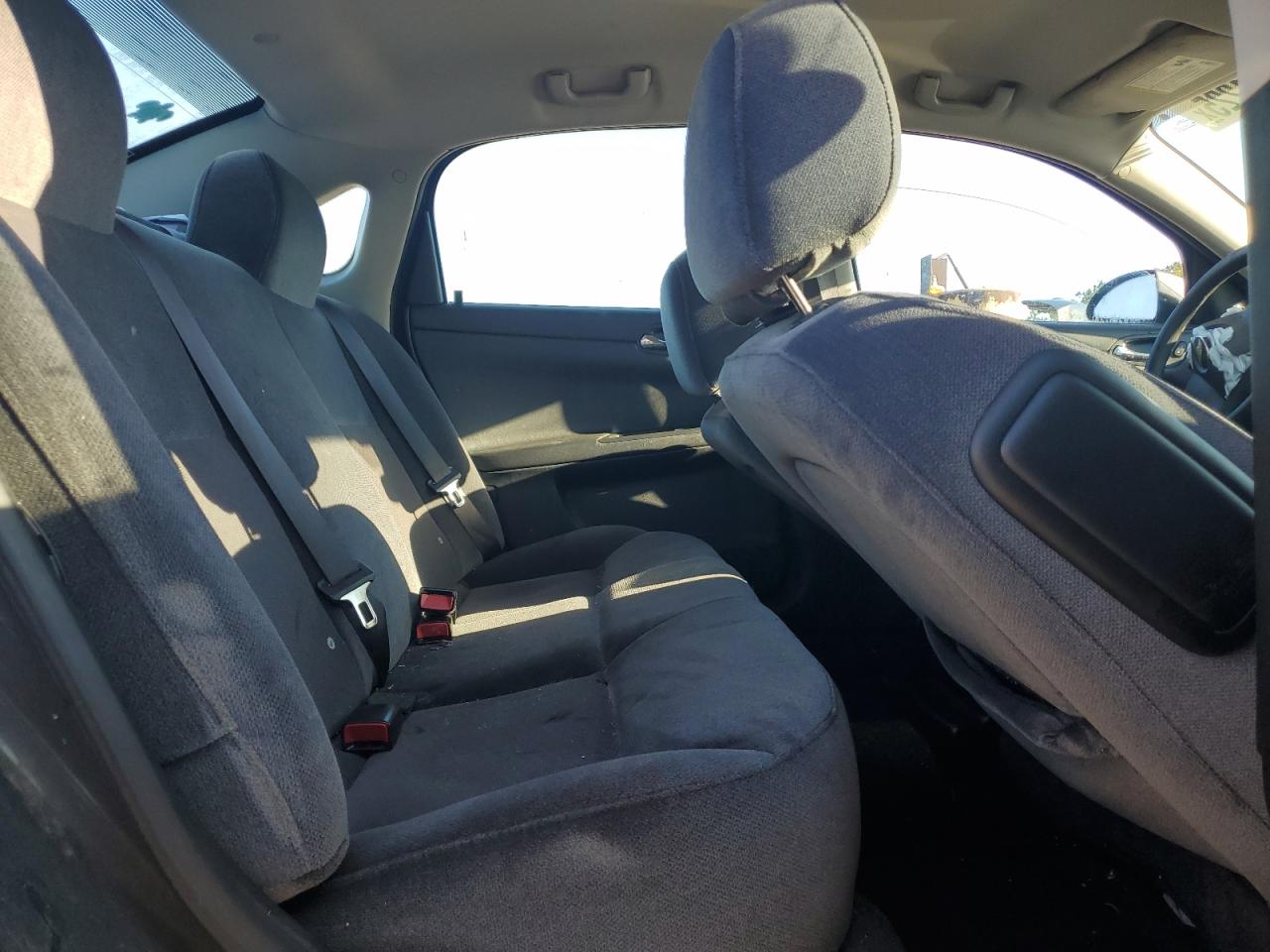 2012 Chevrolet Impala - Image 11