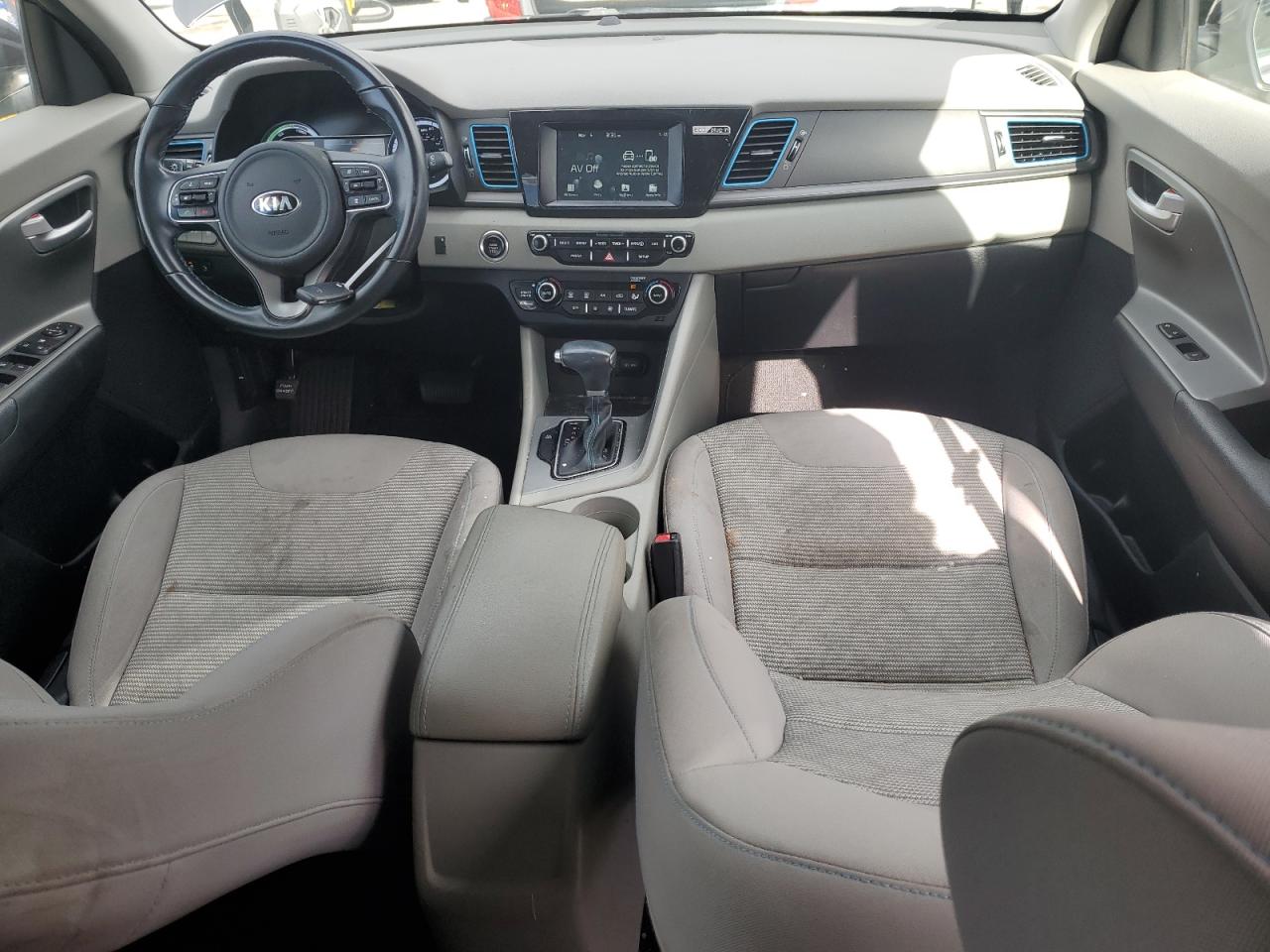 2019 Kia Niro - Image 8