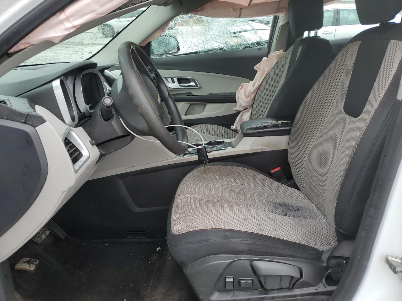 2GNFLEEK7G6105779 CHEVROLET EQUINOX 2016