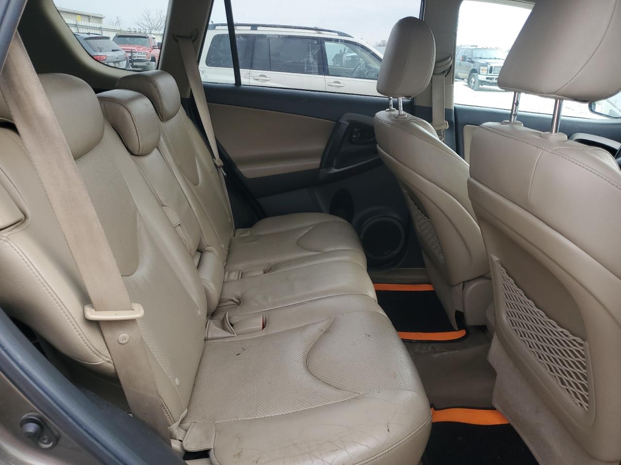 2011 Toyota RAV 4 - Image 11