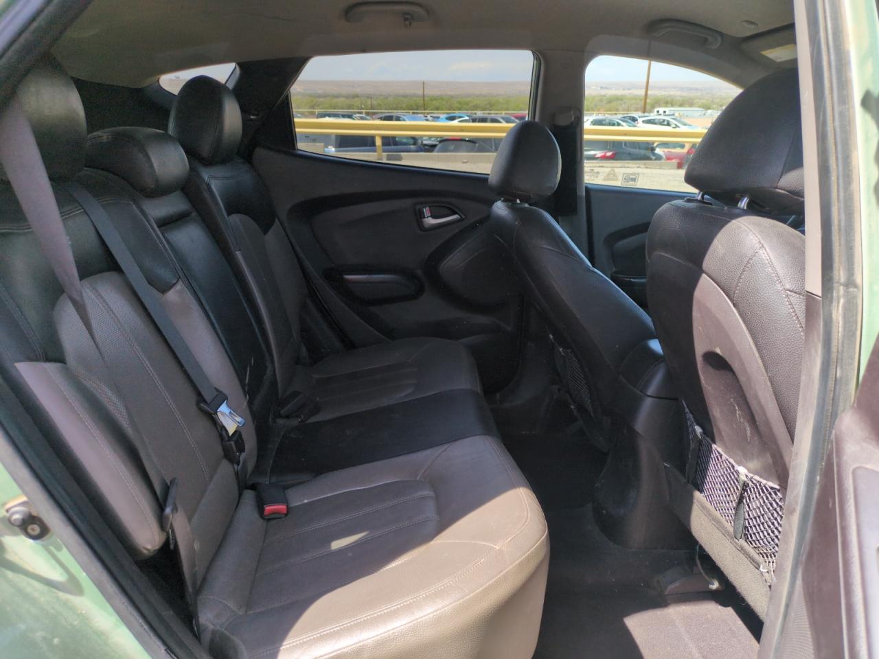 2011 Hyundai Tucson - Image 11