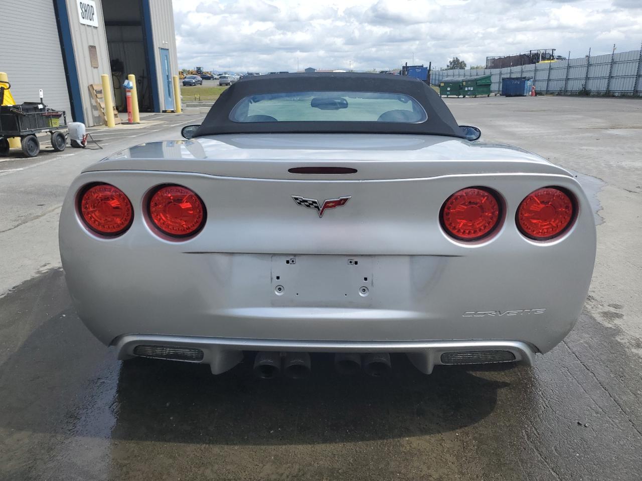 2005 Chevrolet Corvette VIN: 1G1YY34U655114646 Lot: 51330415