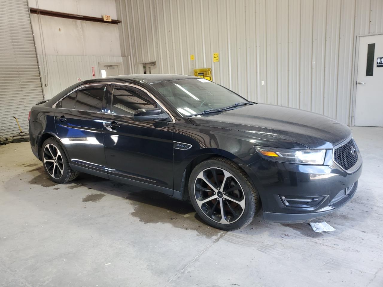 2014 Ford Taurus - Image 4