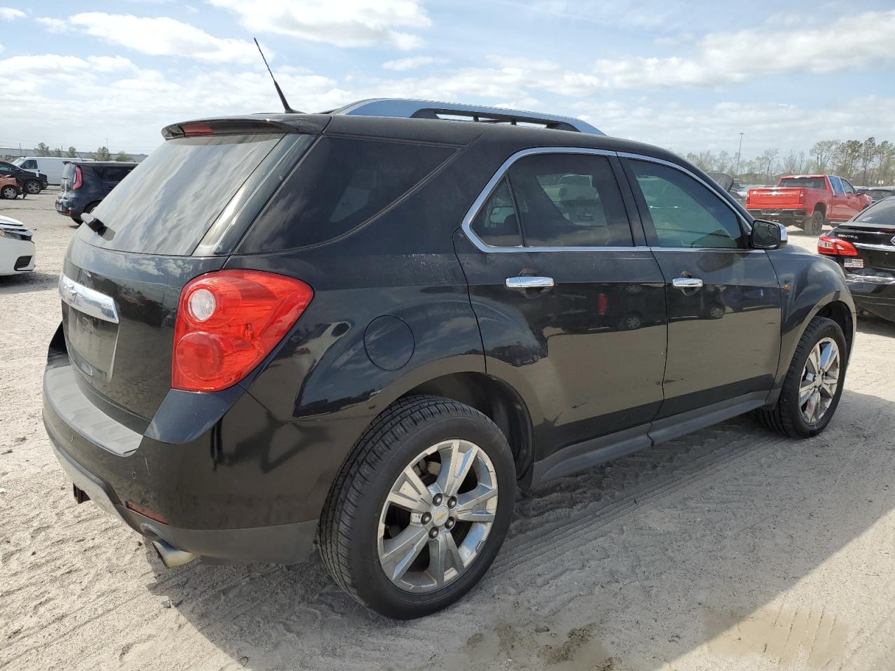 2012 Chevrolet Equinox - Image 3