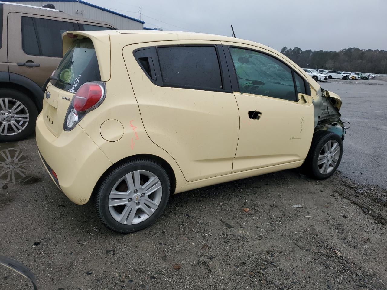 2014 Chevrolet Spark - Image 3