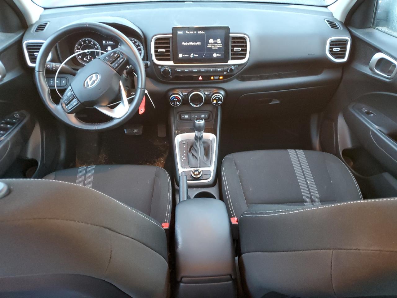 kmhrc8a31nu167176 KMHRC8A31NU167176 2022 Hyundai Venue Sel