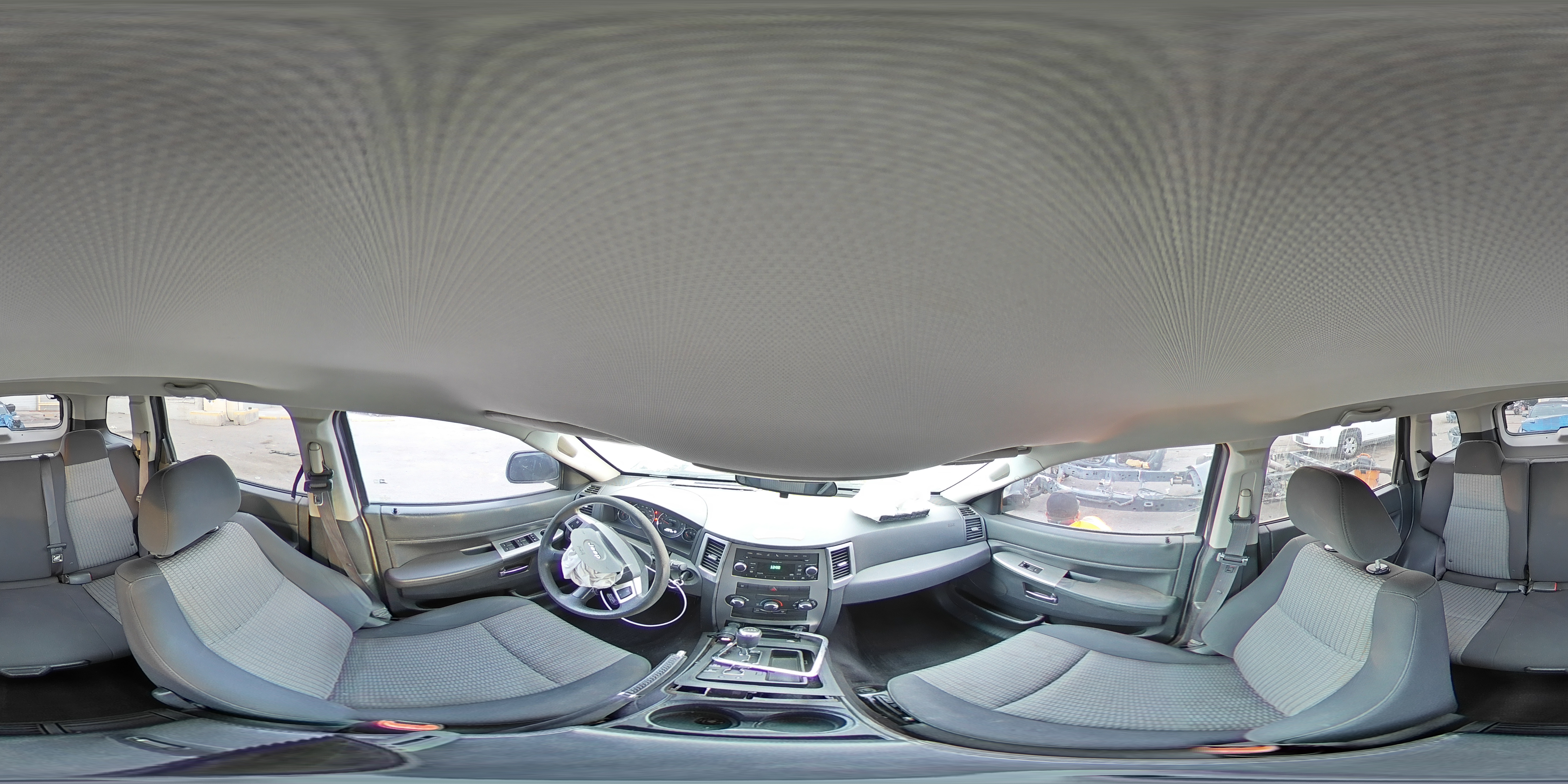 2010 Jeep Grand Cherokee - Image 13