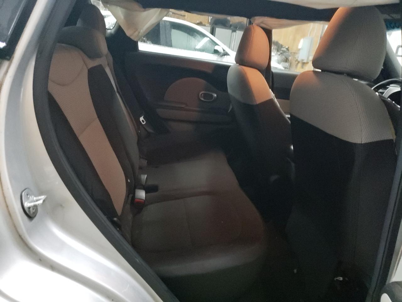 2017 Kia Soul - Image 11
