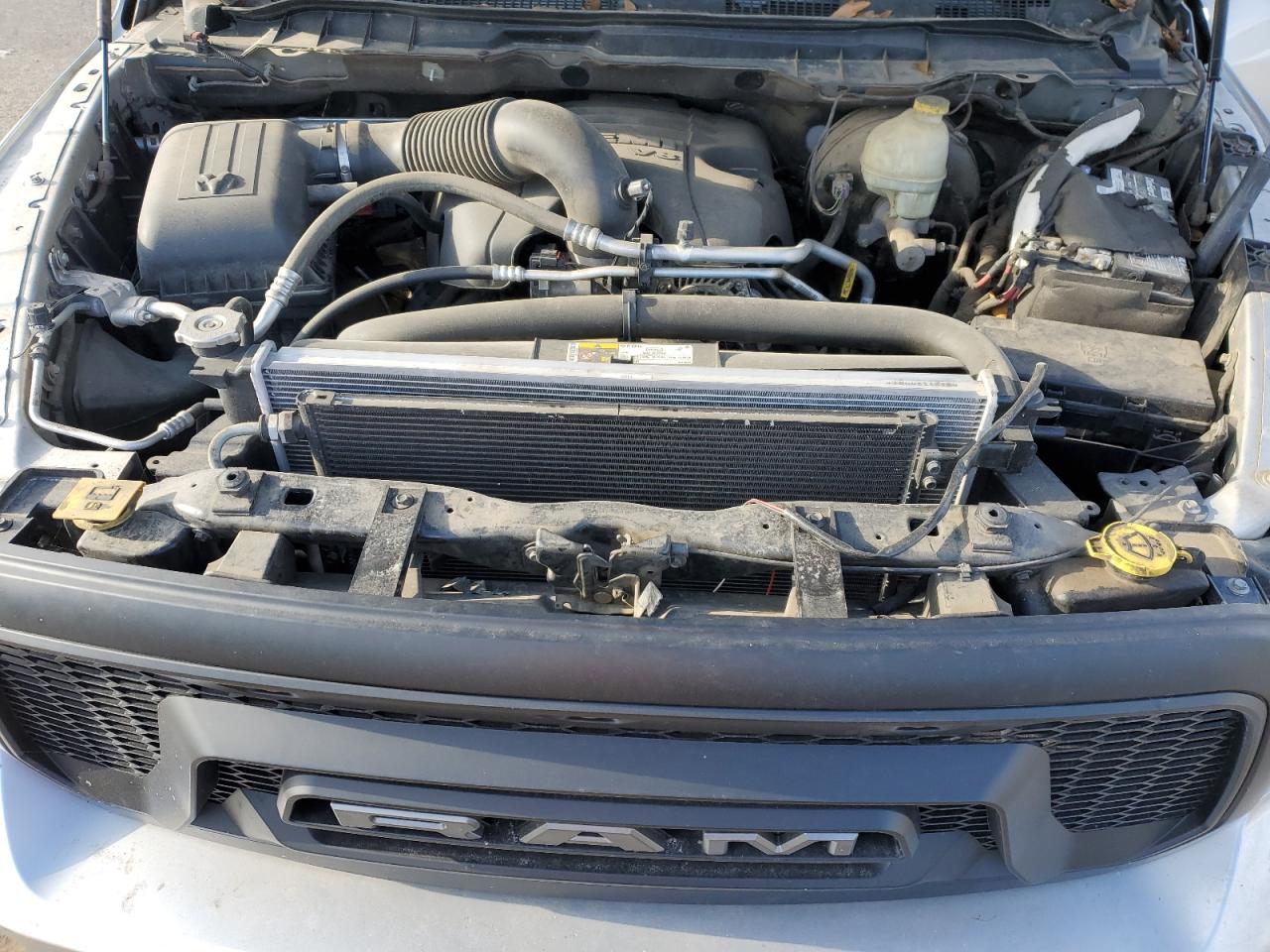 2014 RAM 1500 - Image 11