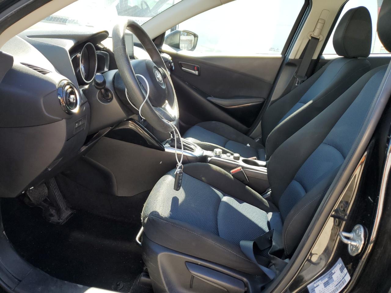 2018 Toyota Yaris - Image 7