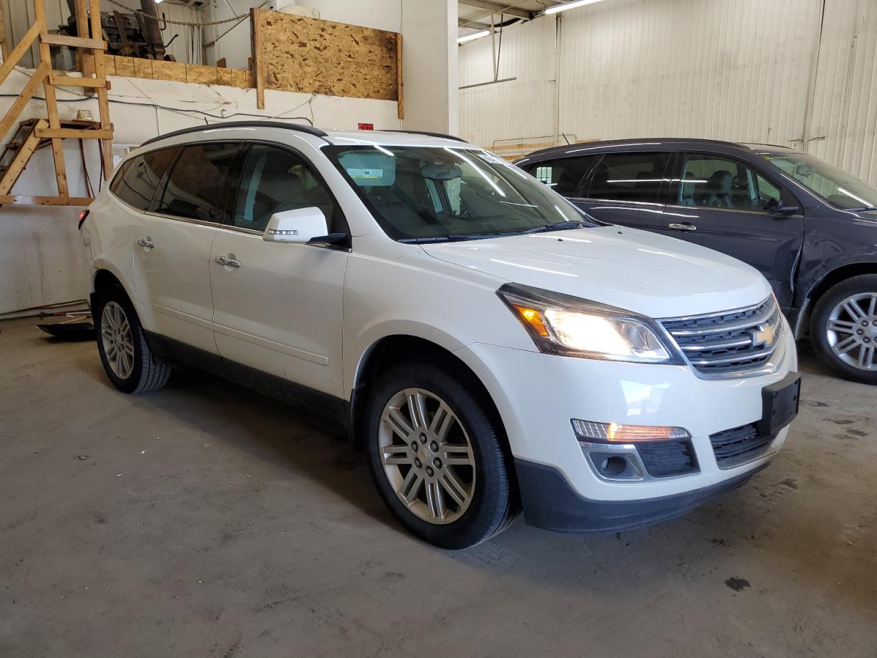 2013 Chevrolet Traverse - Image 4
