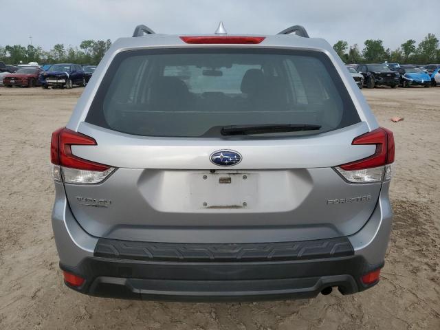  SUBARU FORESTER 2019 Серебристый