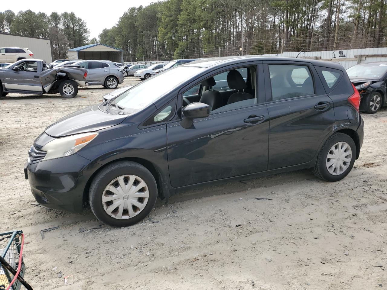 Nissan Versa