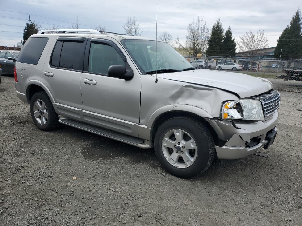 2003 Ford Explorer - Image 4