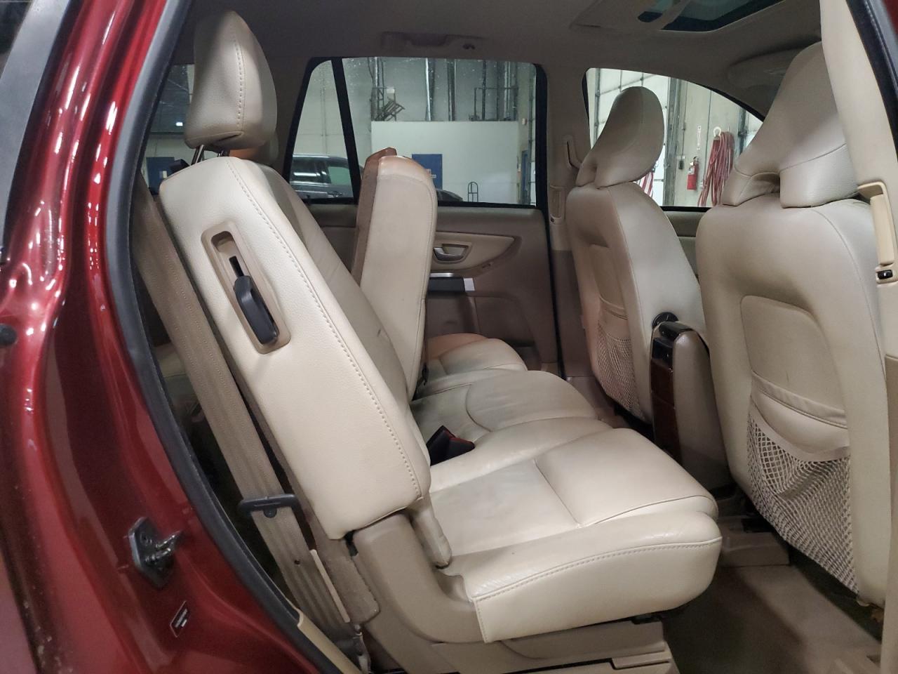 2007 Volvo XC90 - Image 11