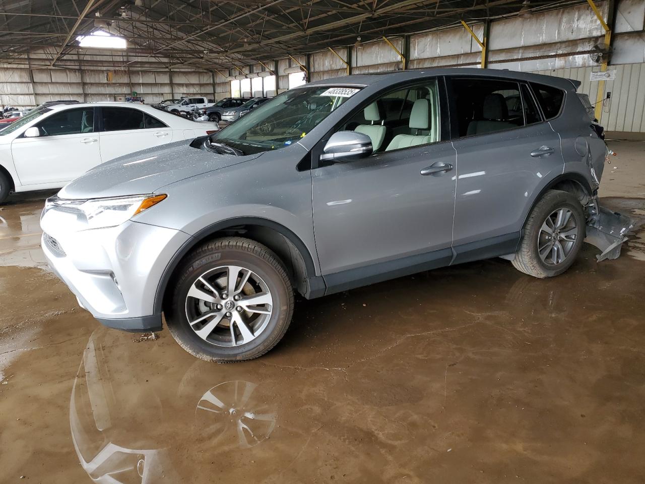 2018 Toyota RAV 4 - Image 1