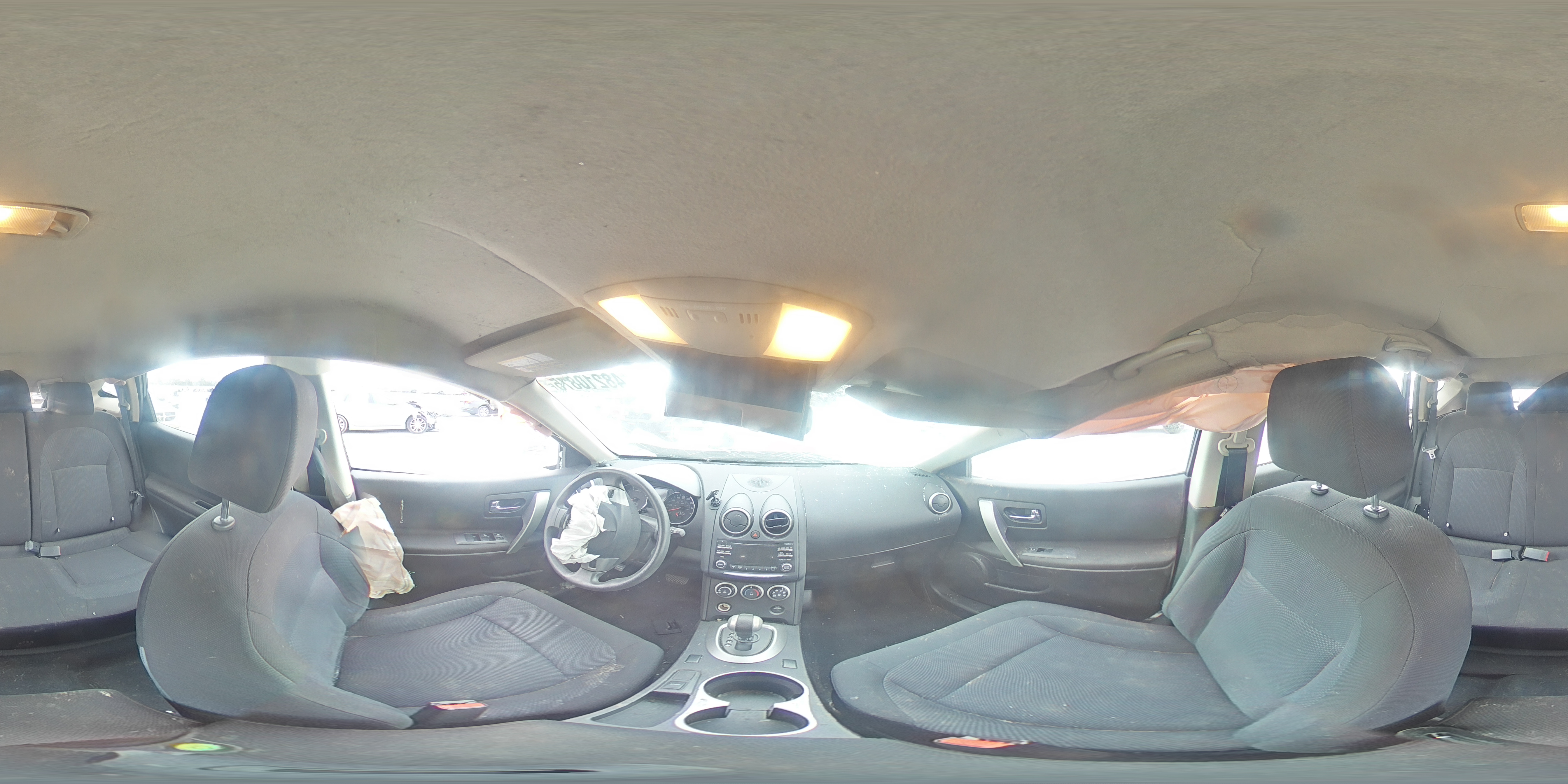 2015 Nissan Rogue - Image 13