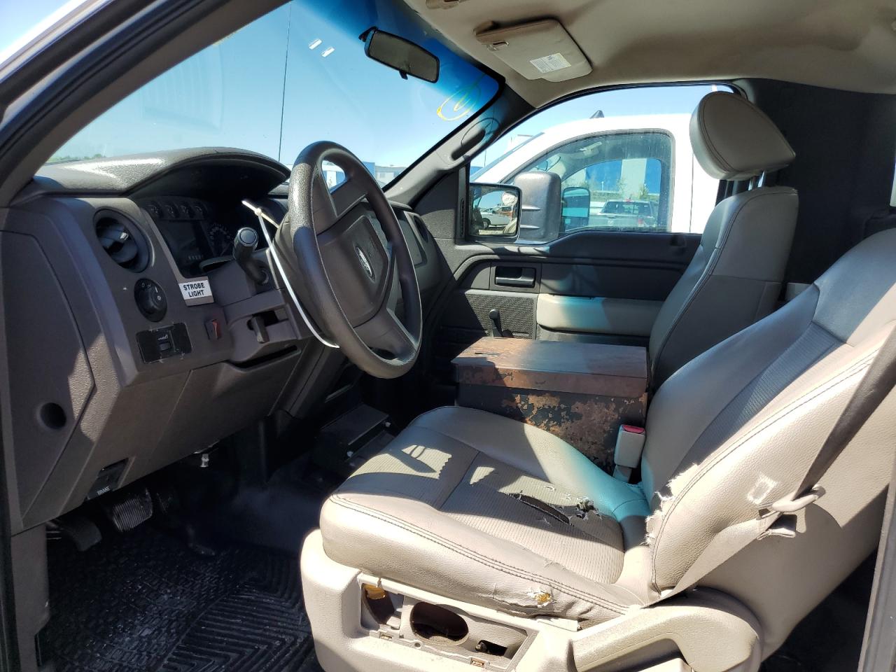 2010 Ford F150 VIN: 1FTMF1CWXAKA46544 Lot: 47969995